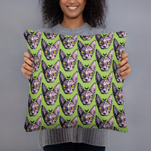 Load image into Gallery viewer, Gato Luna Pillow