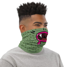 Load image into Gallery viewer, Monster neck
